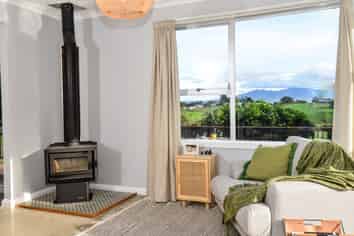 21 McCandlish Road, Ngahinapouri