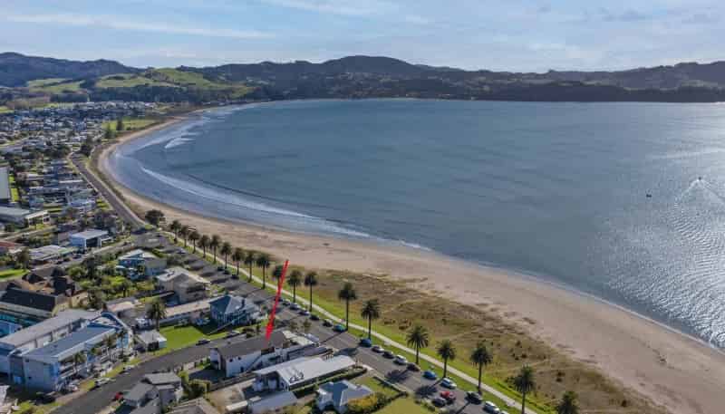 20 The Esplanade, Whitianga