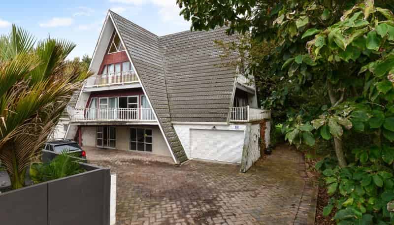 173 Lake Crescent, Hamilton Lake