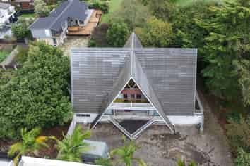 173 Lake Crescent, Hamilton Lake