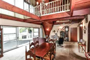 173 Lake Crescent, Hamilton Lake