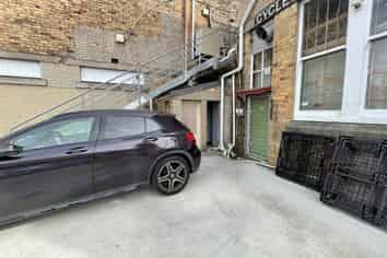 Retail on Dominion Road!