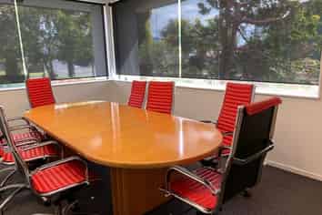 High profile office at Central Park Drive