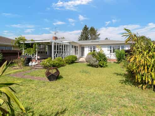 114 Browns Road, Manurewa