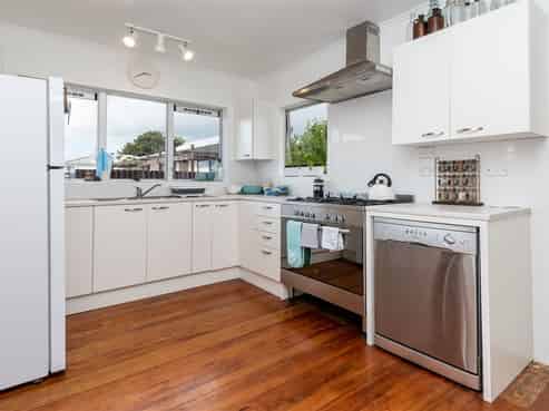 114 Browns Road, Manurewa