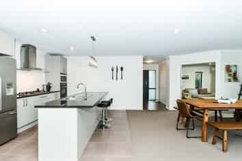 8 Piwakawaka Court, Rototuna