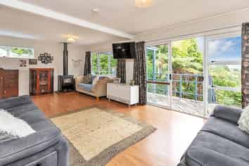 47 Old Onerahi Rd, Onerahi