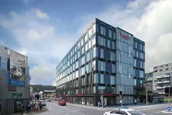 Get noticed! Commercial unit for sale or lease