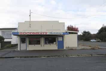 Gore Shop, Business or Office.