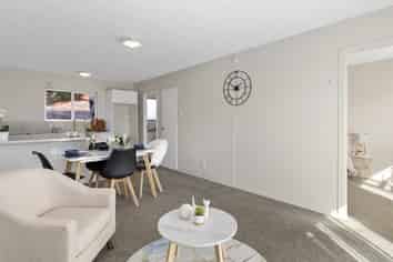 2/4 Moana Street, Frankton