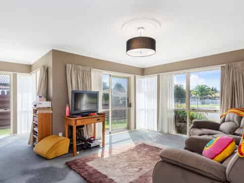 11 Ngamotu Place, Mount Maunganui