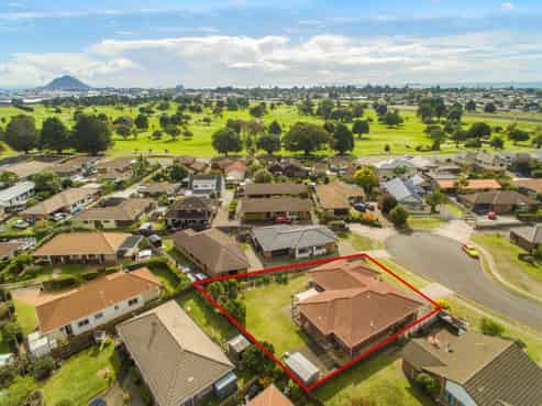 11 Ngamotu Place, Mount Maunganui