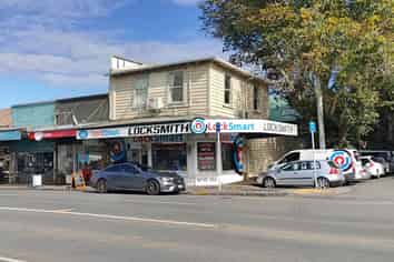 High Profile Corner Site Retail