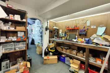 High Profile Corner Site Retail