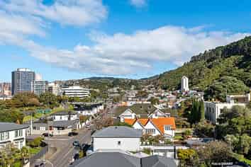 27/2 Newman Terrace, Thorndon