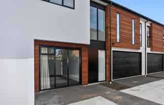 4/14 Bishop Street, Saint Albans