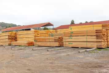 Substantial freehold industrial investment