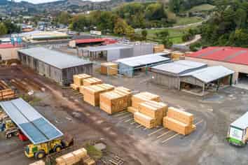 Substantial freehold industrial investment