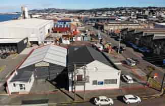 Prime Harbour investment with dual tenancy