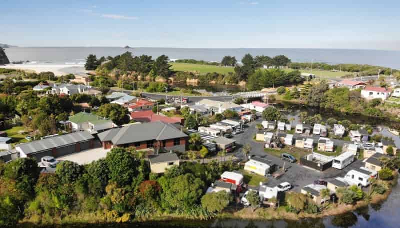 1044 Brighton Road, Brighton