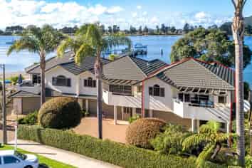 11A Wharf Road, Tairua