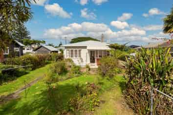 43 Miller Street, Point Chevalier