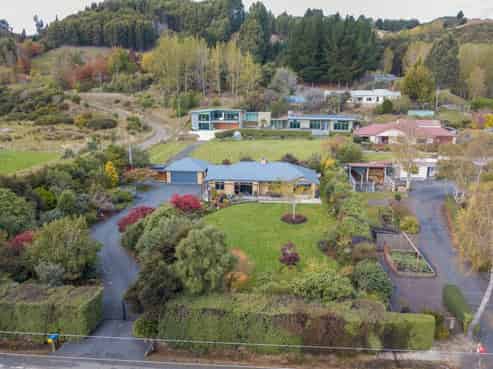 310 Gladstone Road North, Mosgiel