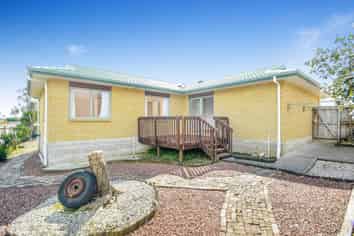 6 Reyland Close, Weymouth