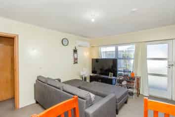 3/20 Carnot Street, Glenholme