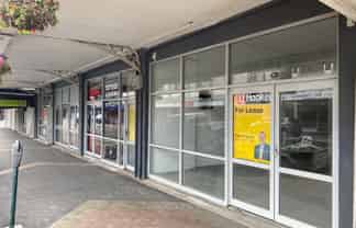 Retail space with excellent street frontage $12k plus GST pa