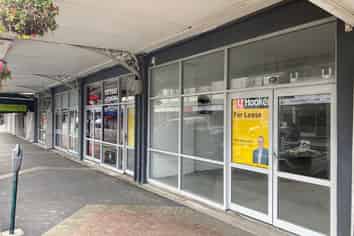 Retail space with excellent street frontage $12k plus GST pa