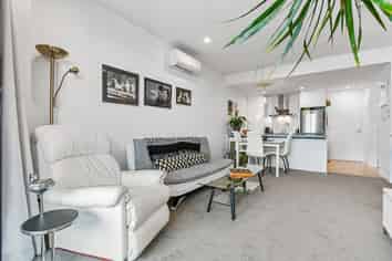 302/1 Kimiora Street, Three Kings