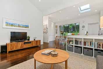 Auckland - Address withheld