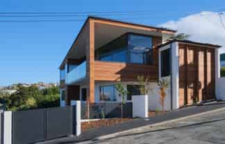 18 Selkirk Street, Roslyn