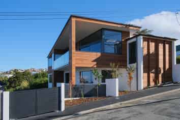 18 Selkirk Street, Roslyn