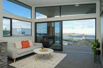 18 Selkirk Street, Roslyn