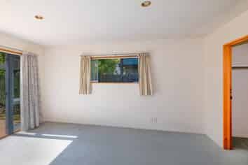 6 Parkstone Avenue, Ilam