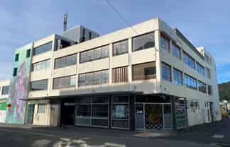 CHARACTER OFFICE SPACE