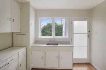 2/7 Abraham Place, Saint Johns