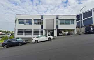 Well Located Eden Terrace Office