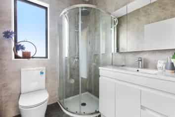 101/2A Truro Road, Sandringham