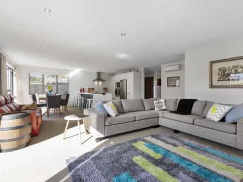 33A Edinburgh Road, Hillcrest