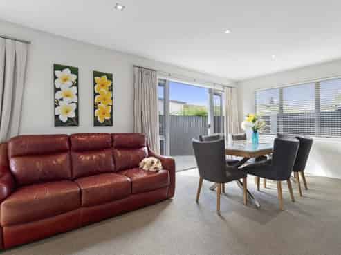 33A Edinburgh Road, Hillcrest