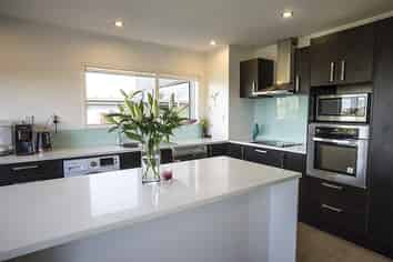 56 Chelsea View Drive, Chatswood