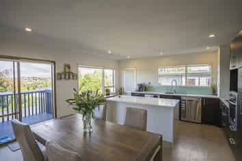 56 Chelsea View Drive, Chatswood