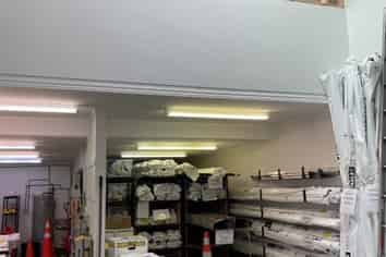 Modern 200sqm Office and Warehouse Unit 