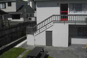 2/30 Rotoiti Street, Johnsonville