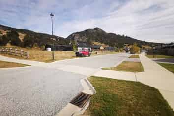 37 Kingfisher Crescent, Albert Town