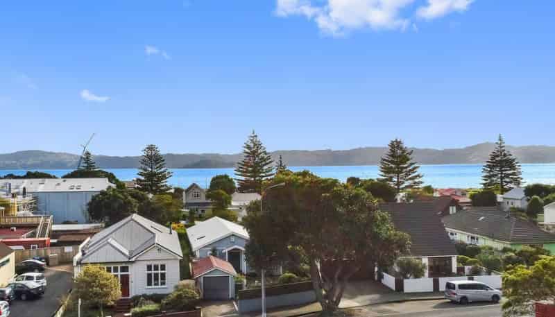 1a Mackenzie Road, Eastbourne