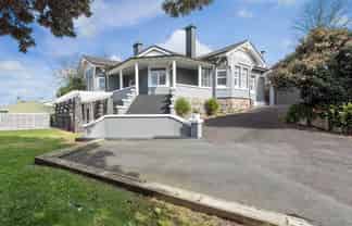 15 Buckley Road, Epsom